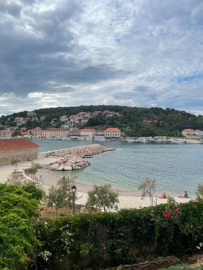 Apartmani Isabella - Ilda Radonic Jelsa  Luaran gambar