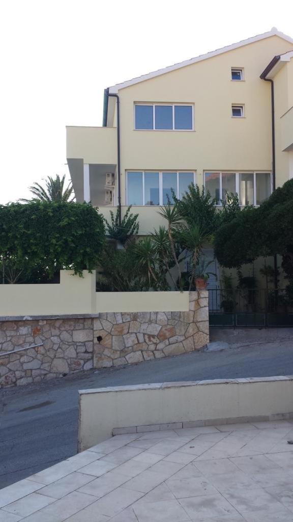 Apartmani Isabella - Ilda Radonic Jelsa  Luaran gambar