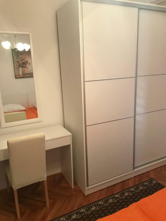 Apartmani Isabella - Ilda Radonic Jelsa  Luaran gambar