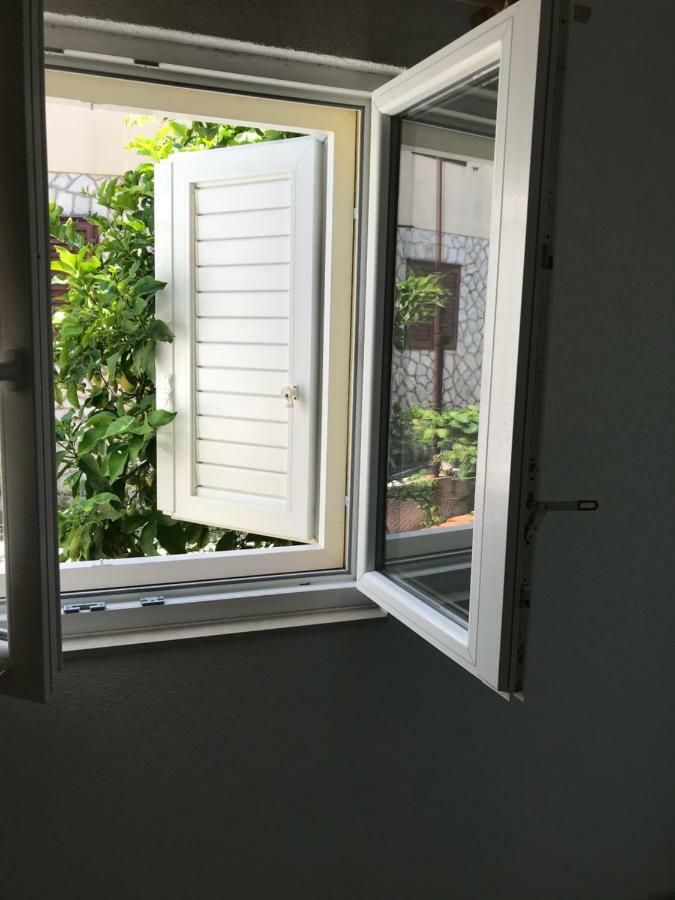 Apartmani Isabella - Ilda Radonic Jelsa  Luaran gambar